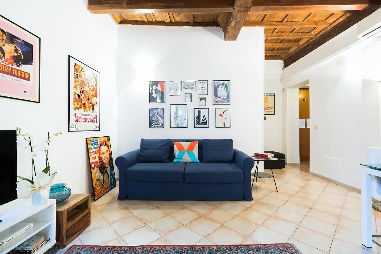 Suites Campo De' Fiori - Zen18-19-20 Roma
